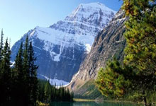 爱游戏：奥萨苏纳这次没挡住，巴萨本赛季首次取得西甲8连胜.